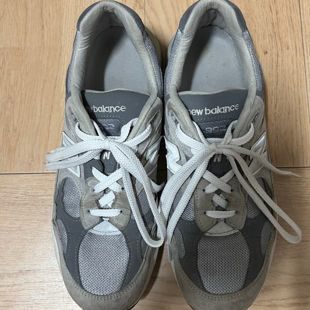 뉴발란스 992 그레이 275size