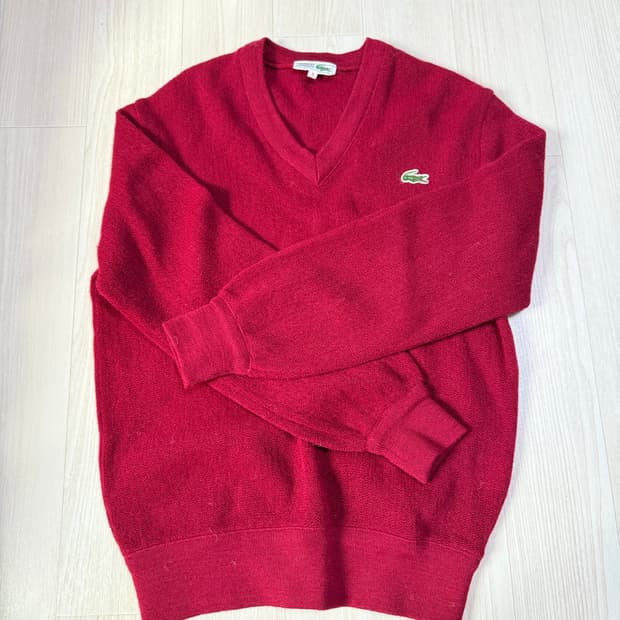 빈티지 라코스테 70s 80s 울 100 브이넥 니트 레드