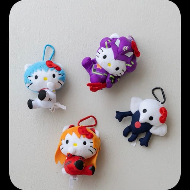 에반게리온 헬로키티 공구하실 1명 구합니다