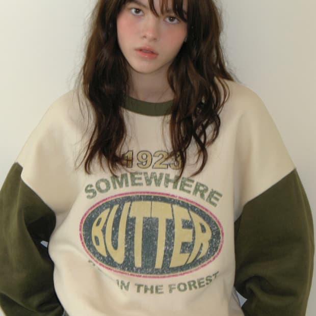 썸웨어버터 Casual graphic sweatshirt