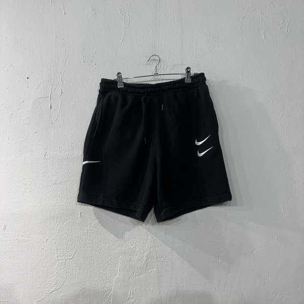 나이키 더블스우시 반바지 XL