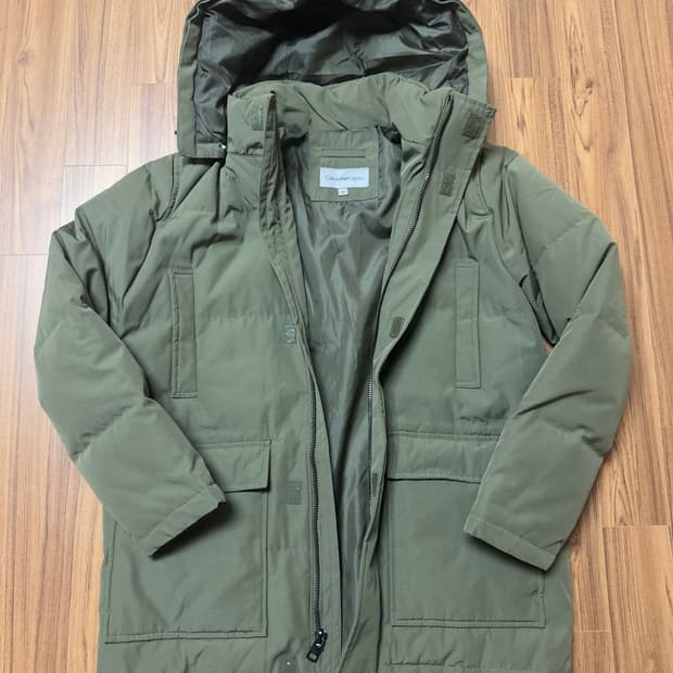 캘빈클라인 올리브그린 다운 패딩 M