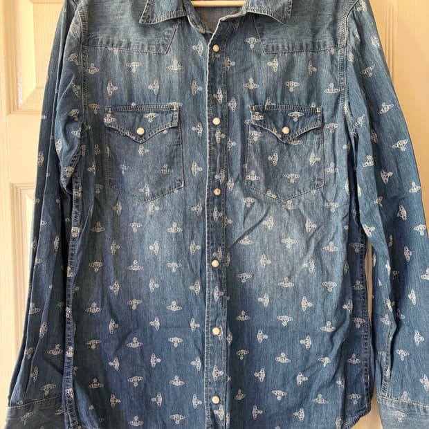 Vivienne Westwood 비비안 웨스트우드