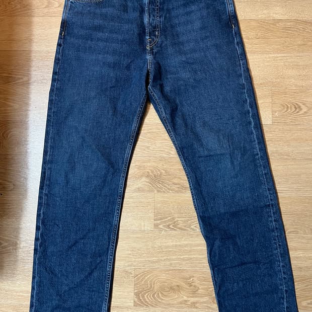 Cos 스트레이트 레귤러 데님 32