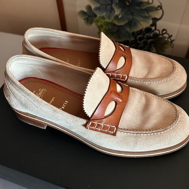 크리스찬 루부탱 로퍼