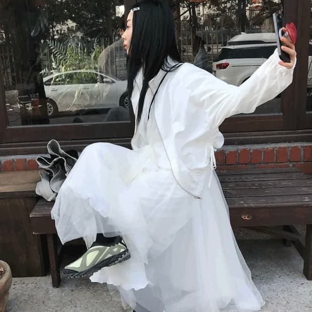 우화 리퀴드 롱 스커트 블랙