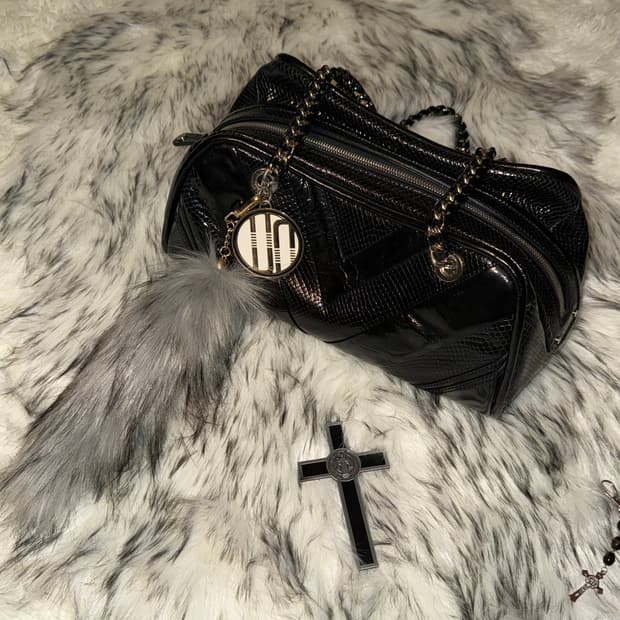 DAKS Chain Boston bag