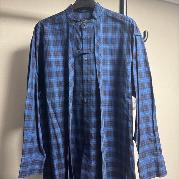 송지오 자수체크셔츠 48사이즈