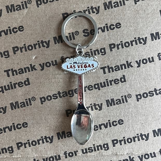 90s vtg Las Vegas Spoon Keyring