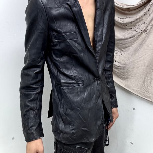 [WOOD DOWN]Chic Black Leather blazer