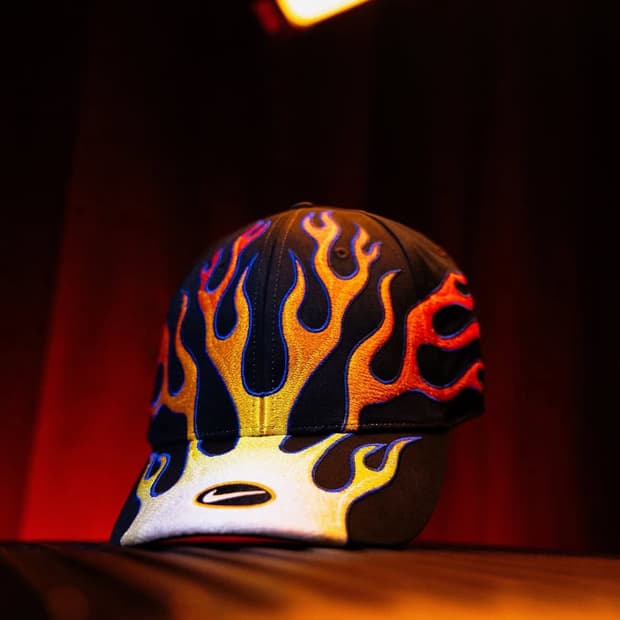 나이키 플레임 볼캡