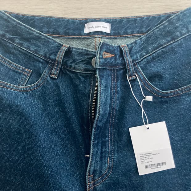 스테디에브리웨어 세미 와이드 데님팬츠 다크블루 1 새상품