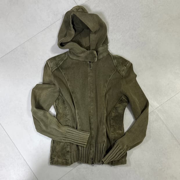 [~2.12]빈티지  워싱  버튼 투웨이 카키 후드집업