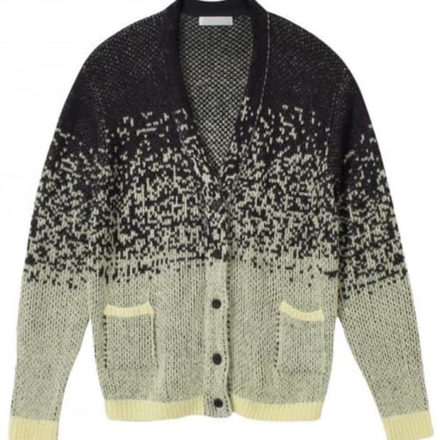 친다운 가디건(디피알 라이브)