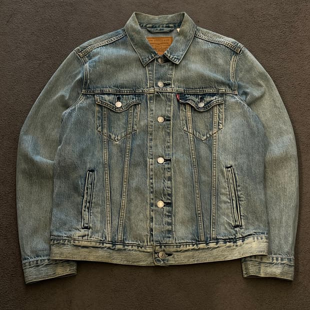리바이스 프리미엄 트러커 자켓 처분 