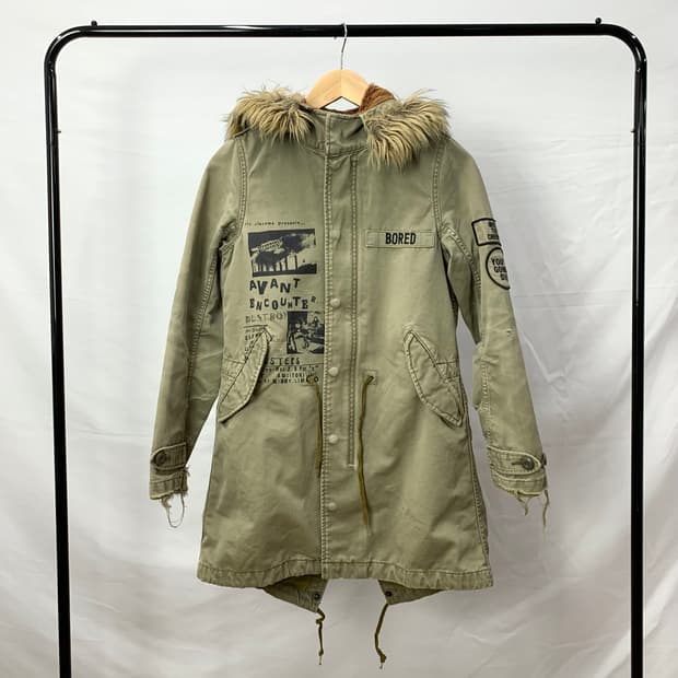 히스테릭 글래머 피쉬테일 파카