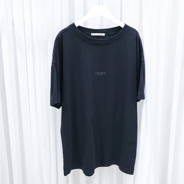 Acne studios