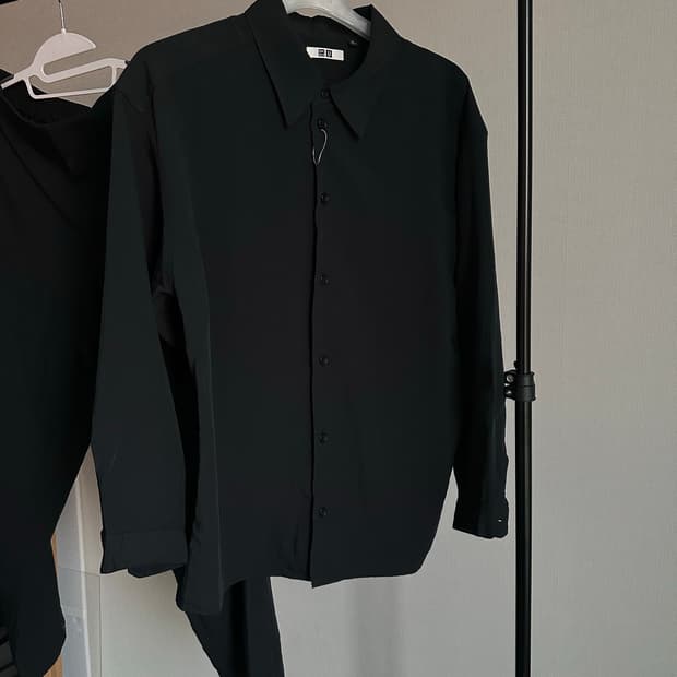 Uniqlo u 드레이프 셋업