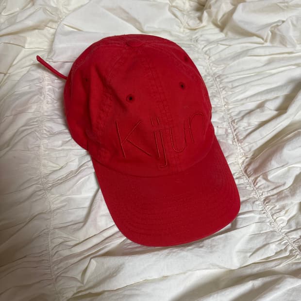 기준 레드 볼 캡