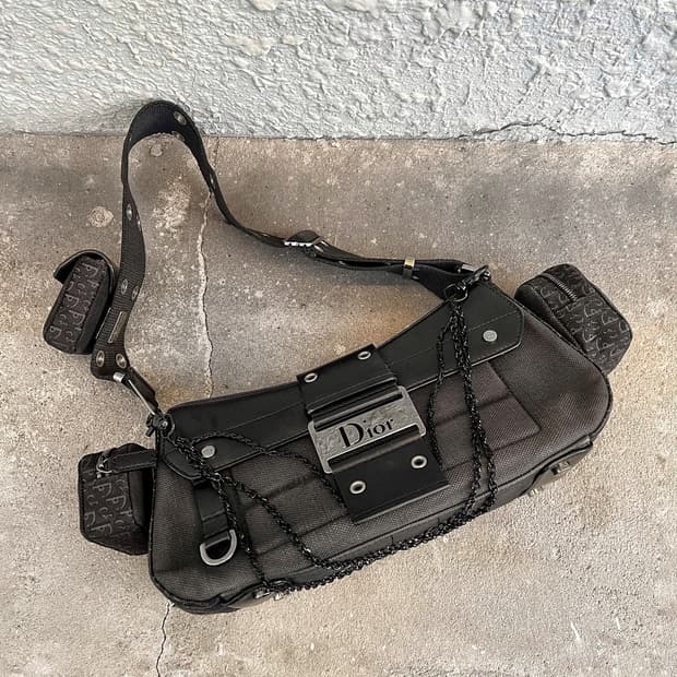 크리스찬 디올 스트릿 시크 콜럼버스 숄더백