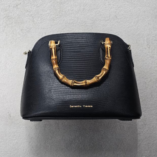 Samantha Thavasa 사만사 타바사 뱀부 숄더백