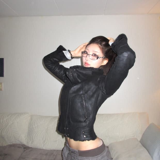 블랙 스웨이드 자켓 (퍼있음)