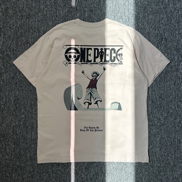 유니클로 x 원피스 25주년 굿즈 티셔츠