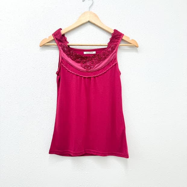 빈티지 Axes Femme 레드 레이스 슬리브리스