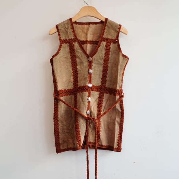 Japan brand 리얼 스웨이드 베스트 