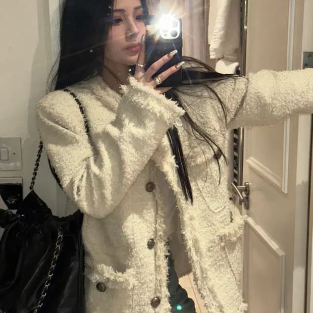 카키포인트  트위드 롱 화이트