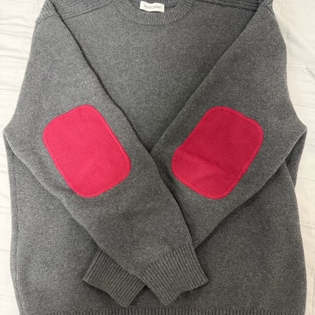 더니트컴퍼니 x 스토커즈 엘보우 패치 니트 차콜 L사이즈