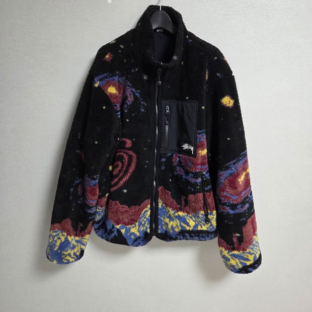 스투시 코스모스 리버시블 플리스 자켓 M사이즈(크림구매) 주말만 가격할인