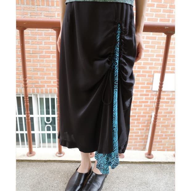 Toga pulla skirt
