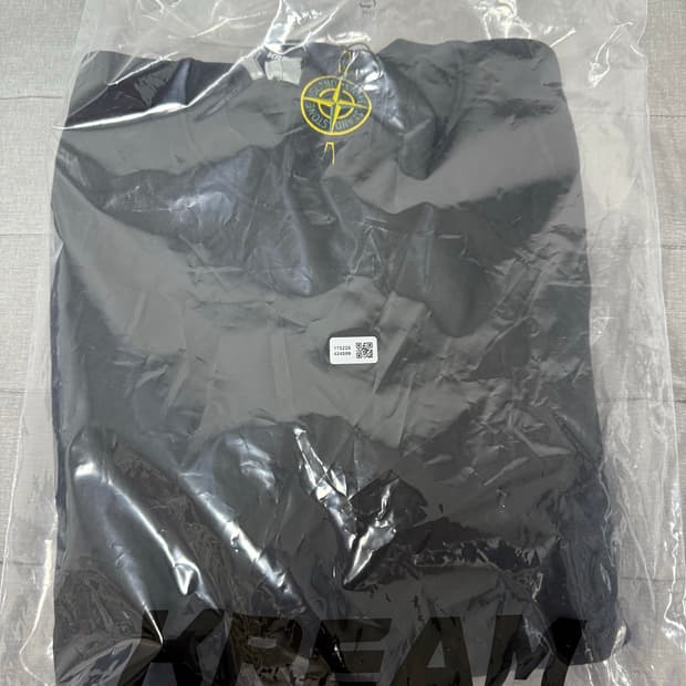 미개봉 스톤아일랜드 맨투맨 