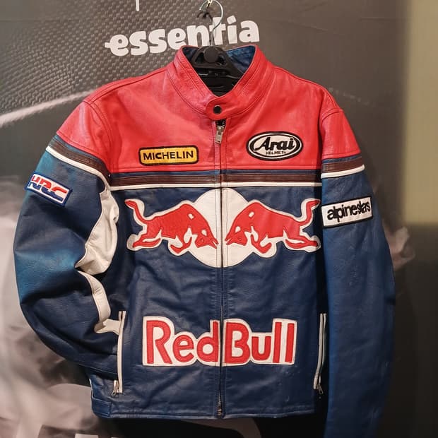 레드불 레더 레이싱 자켓