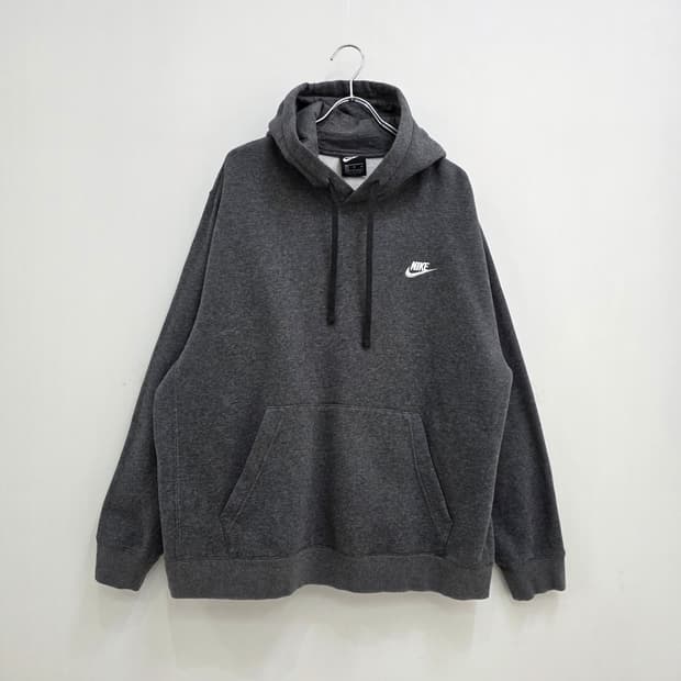 나이키 클럽 플리스 스우시 차콜 기모 후드티