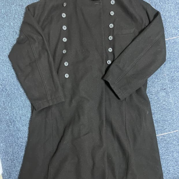 PROFESSOR.E   E Fencing Coat - Black