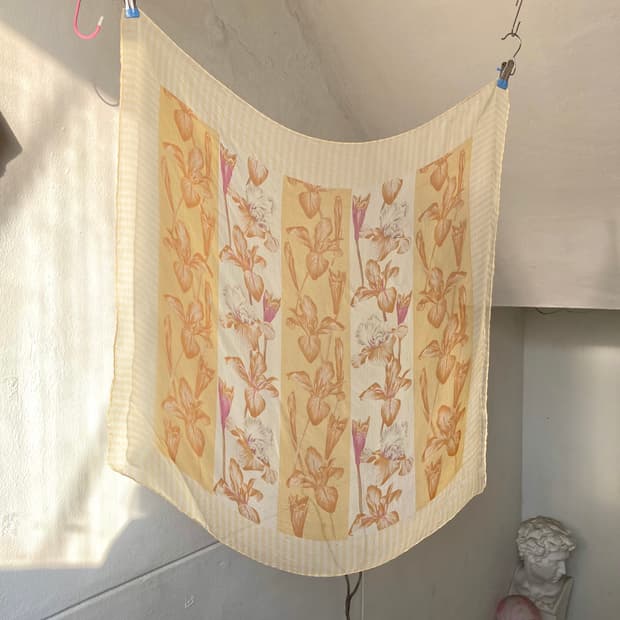 빈티지 아이보리 플라워 스카프