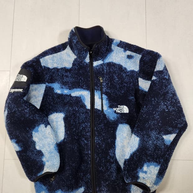 노스페이스 × 슈프림 블리치드 플리스 자켓