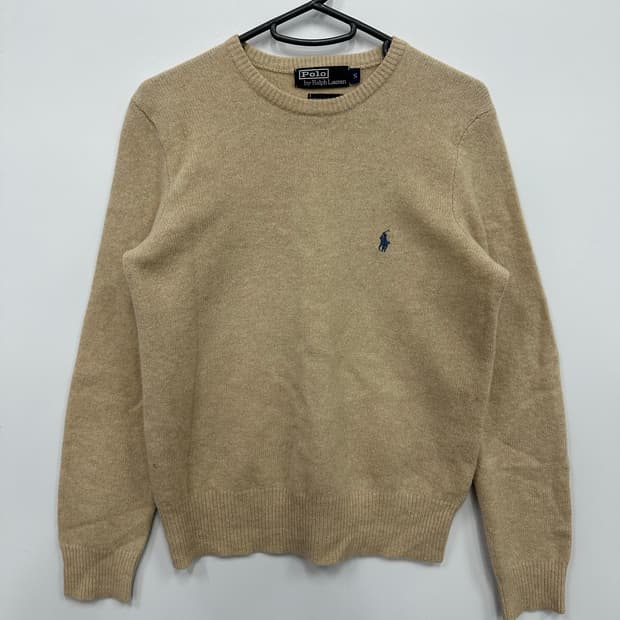 폴로 베이지 니트 