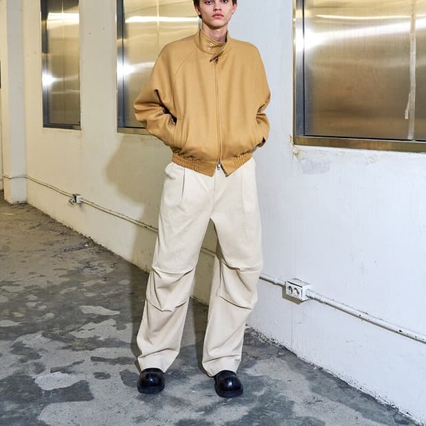 이지노이지 파라슈트 코듀로이 팬츠. 2사이즈