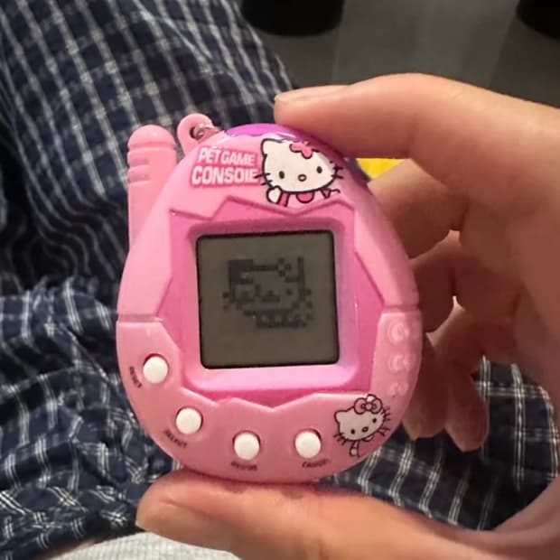 헬로키티 다마고치
