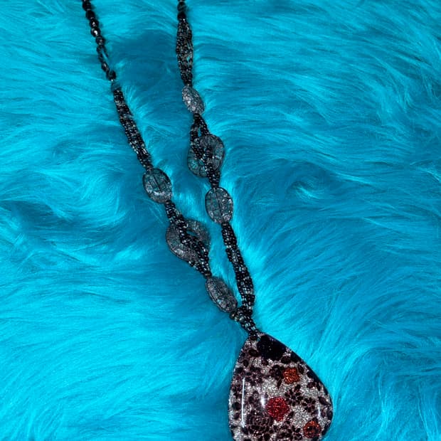 Vintage Necklace 001