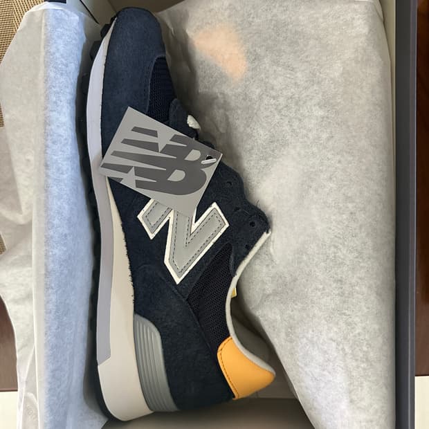 뉴발란스 x 에메 레온 도르 1300 메이드 인 USA 네이비