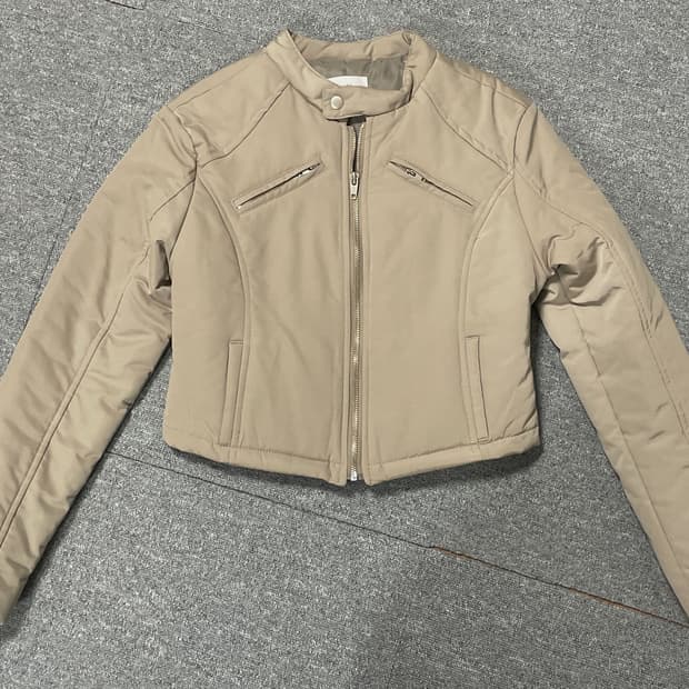 3온스 크롭 베이지 라이더 패딩 자켓 새상품