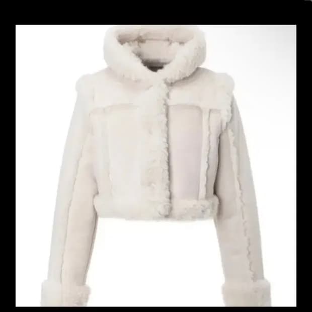 쓰리타임즈무스탕