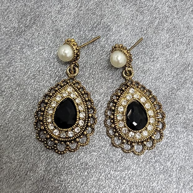 vintage earrings