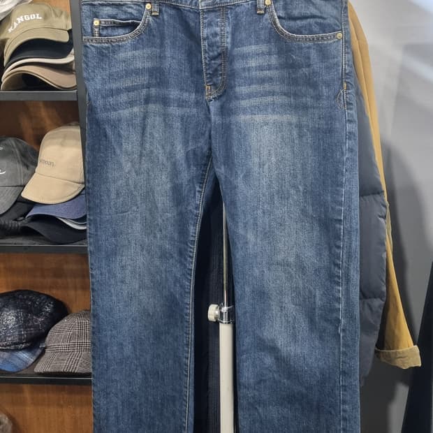 알마니 정품 올드스쿨 데님팬츠 36(허리단면48,기장107)