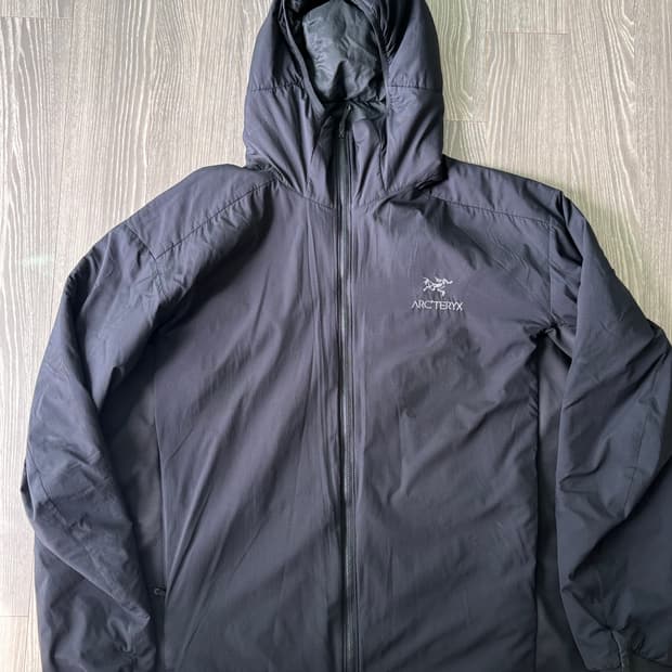 아크테릭스 아톰lt 후디 xxl