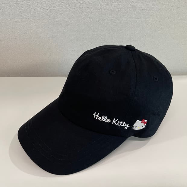 헬로키티 Hello Kitty 산리오 사이드 로고 캡